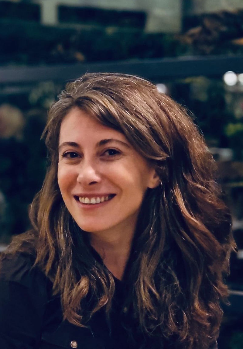 Burcu Halaçoğlu İle...