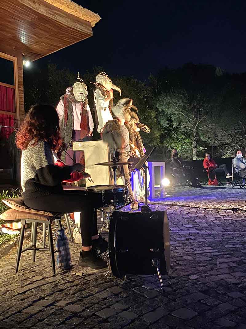 Prudencia Hart ve Bir Tuhaf Dibe Vurma Öyküsü Galeri 12