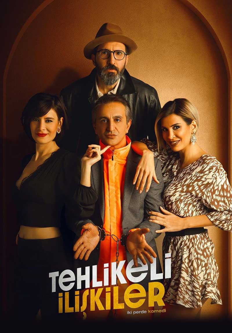 Tehlikeli İlişkiler Poster