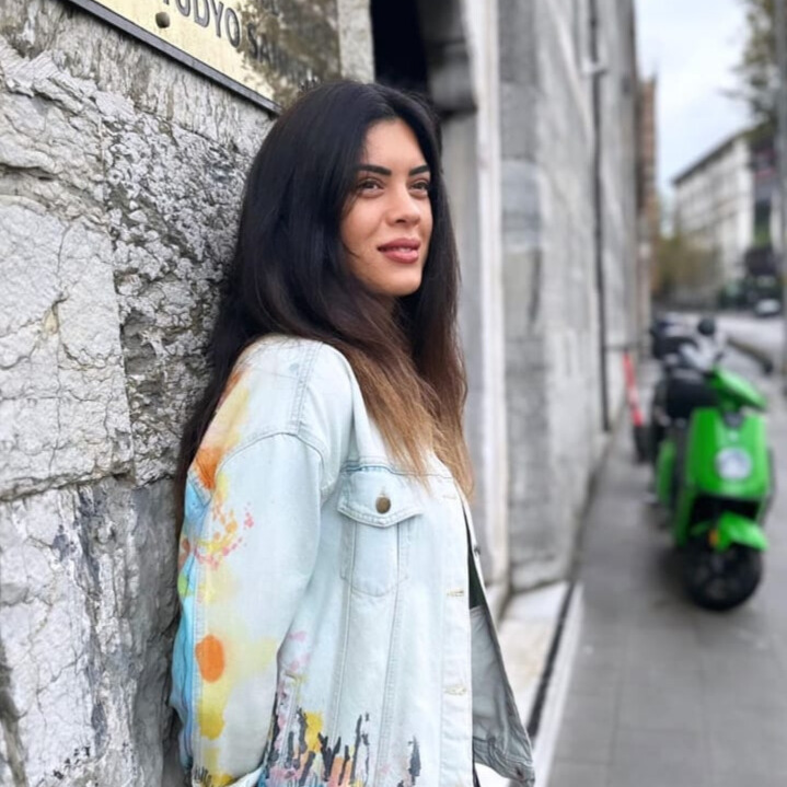 Deniz Arna