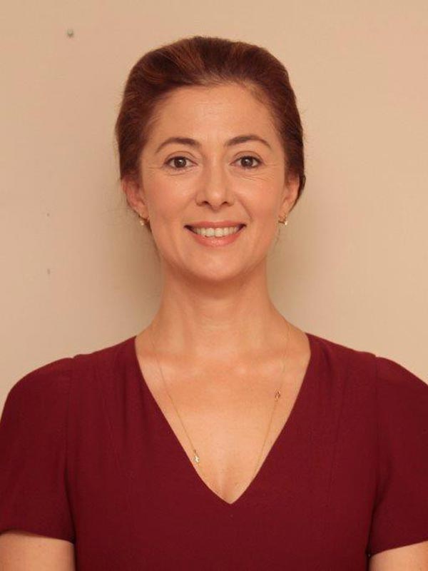 Berrin Akhasanoğlu
