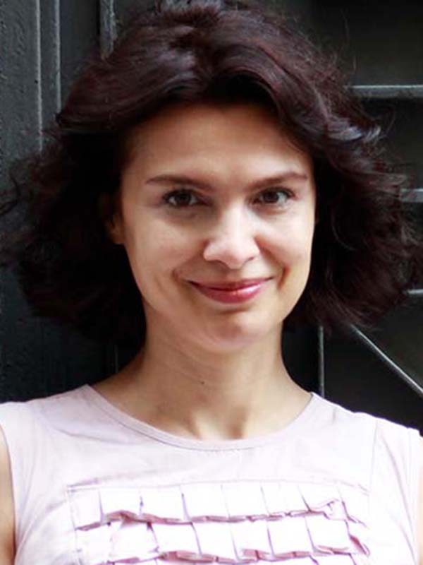 Feride Çetin Resmi