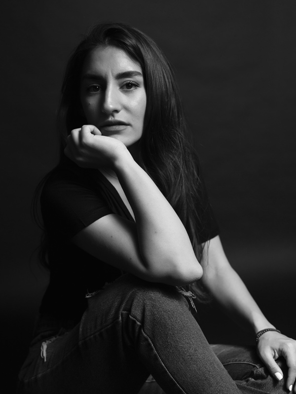 Naz Göktan Galeri 2