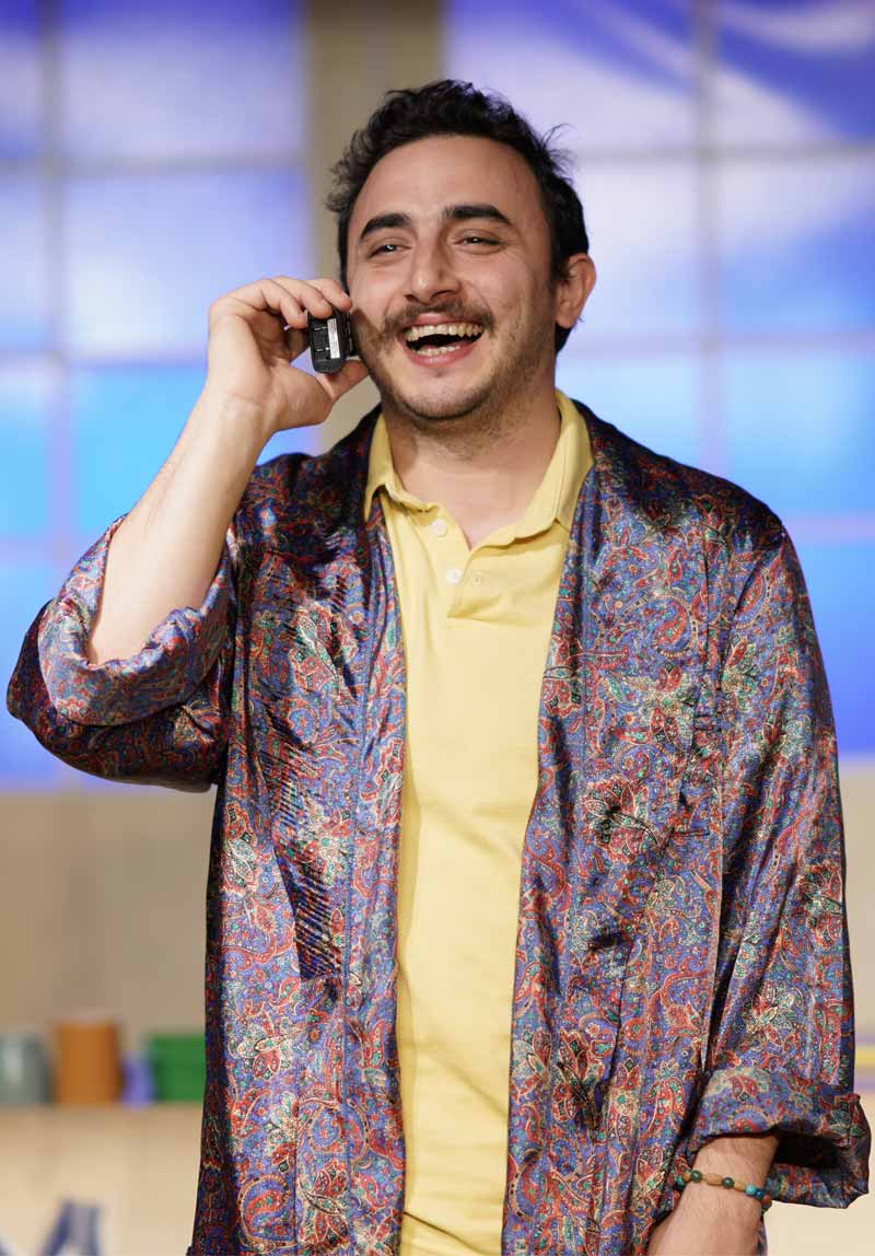 Adel Seni Seçti Poster