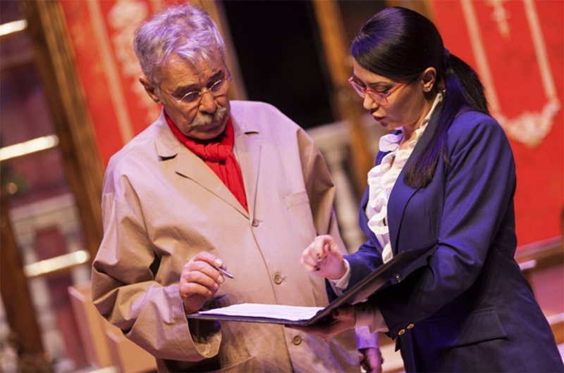 Josef Bieder'in Yıldızının Parladığı An (Aksesuvarcı) Galeri 5