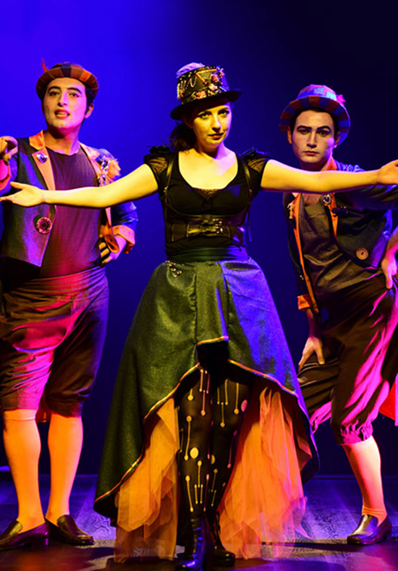 Kel Şarkıcı Poster