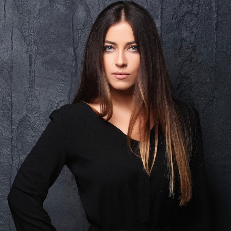 Dilara Büyükbayraktar Galeri 2