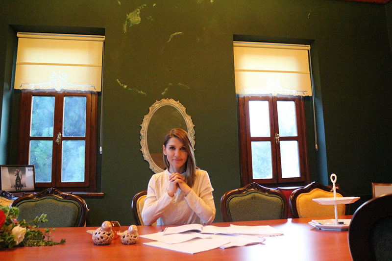 Duygu Urhan Galeri 2