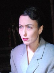 Ekin Aksu Resmi