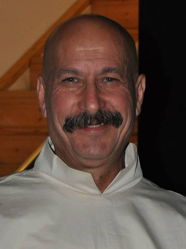 Halis Bayraktaroğlu
