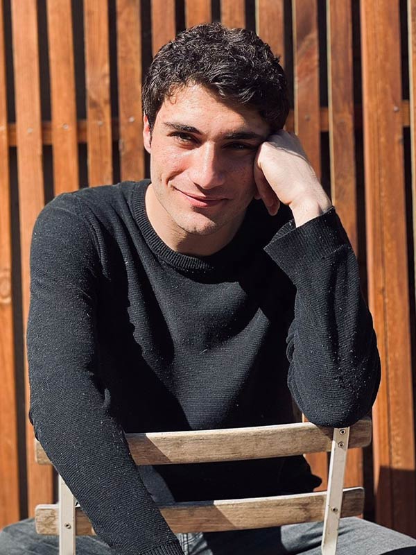 Mücahit Evin