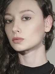 Naz Özturna