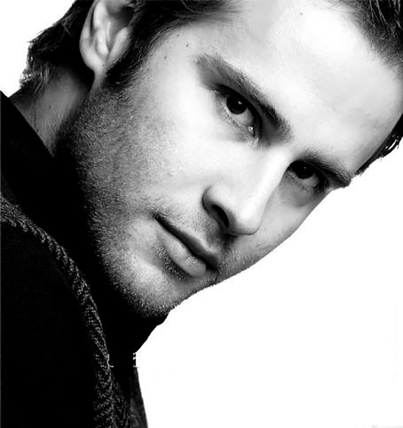 Özgür Çevik Galeri 3