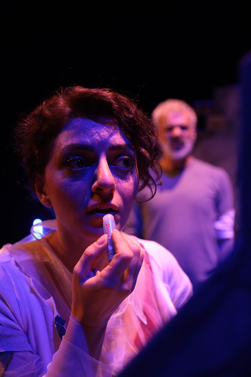 Dördüncü Ay Galeri 4