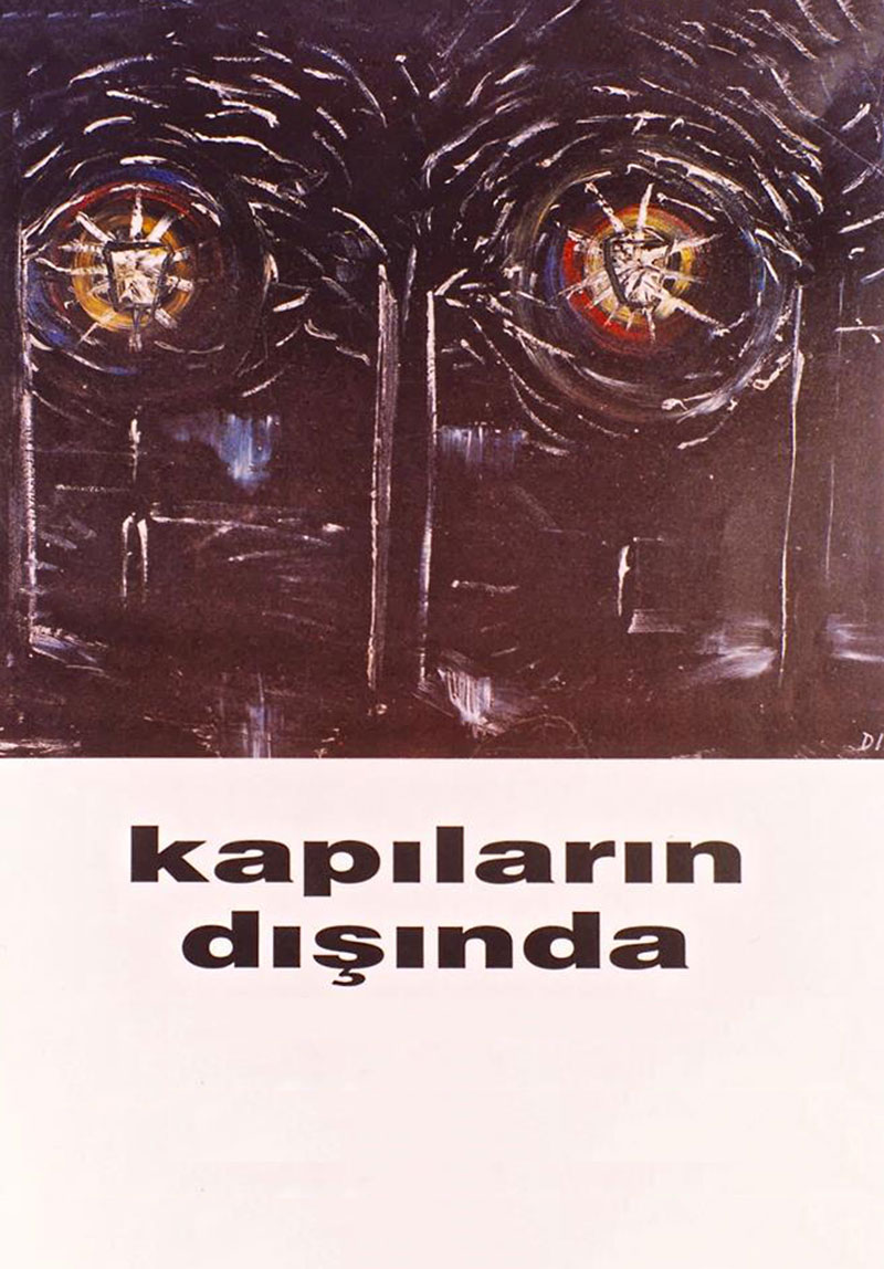 Kapıların Dışında Poster