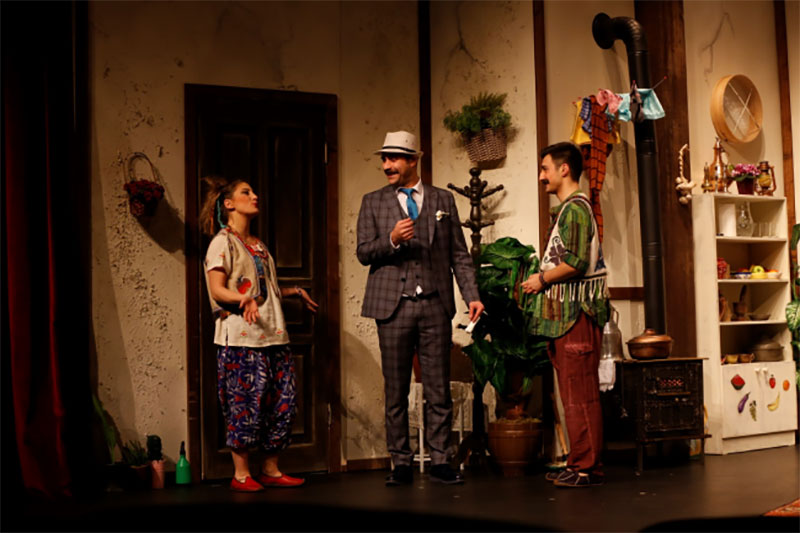 Küçülecek Yer Kalmadı Galeri 3