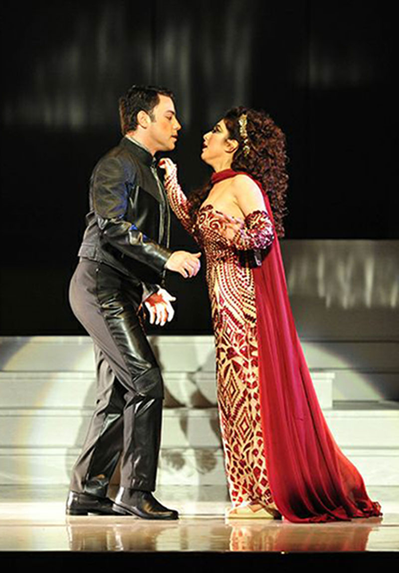 La Belle Hélène Galeri 2