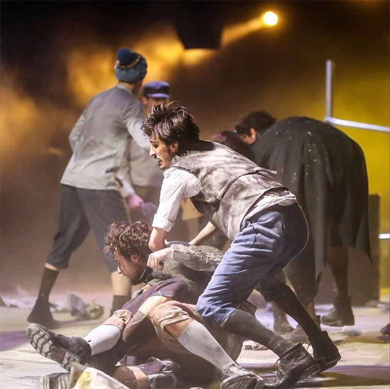 Pal Sokağı Resmi 2