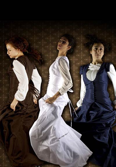 Üç Kız Kardeş Poster