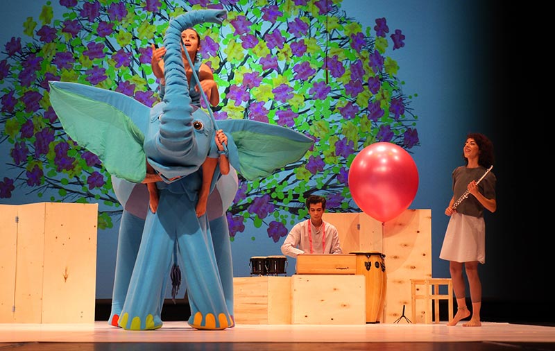 Yumurtadan Çıkan Fil Galeri 3